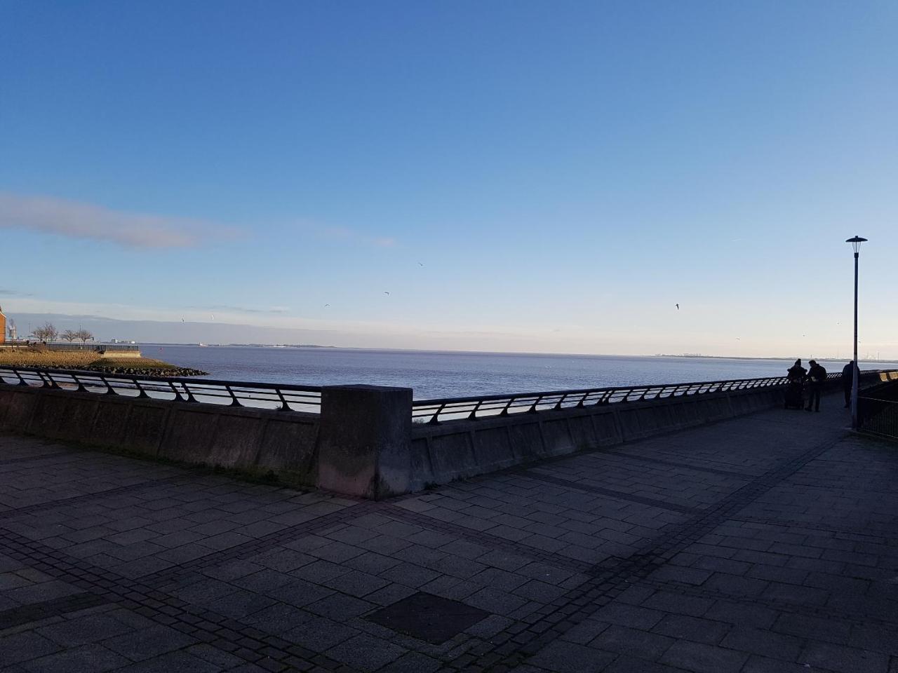 Hullidays Victora Dock- Refurbished 2024 Apartment Kingston upon Hull